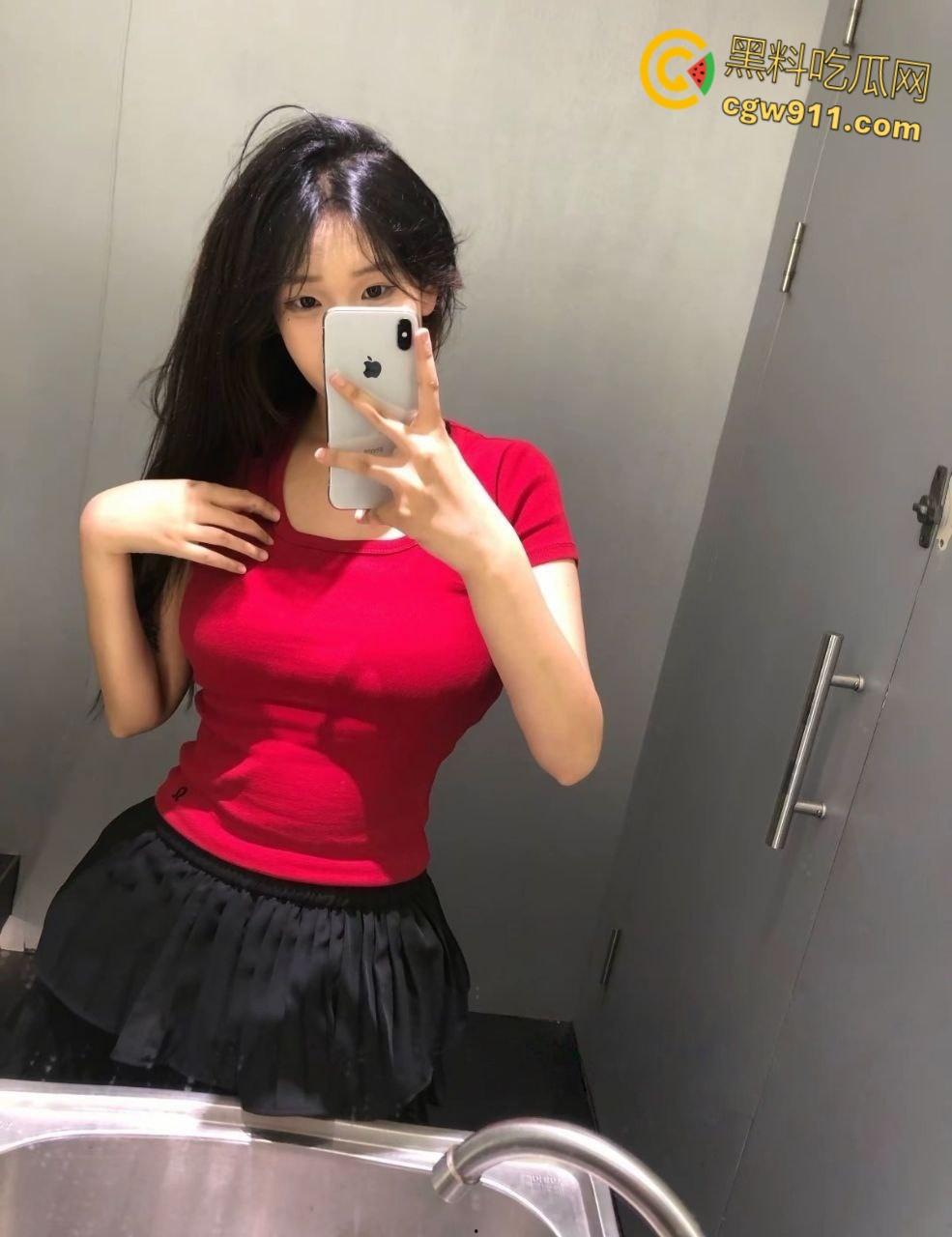 吉林长春花腿小妹【赵嘉怡】，缺钱被大哥包养，白嫩酮体被滴蜡SM调教，露出楼道狗链无套后入！-3